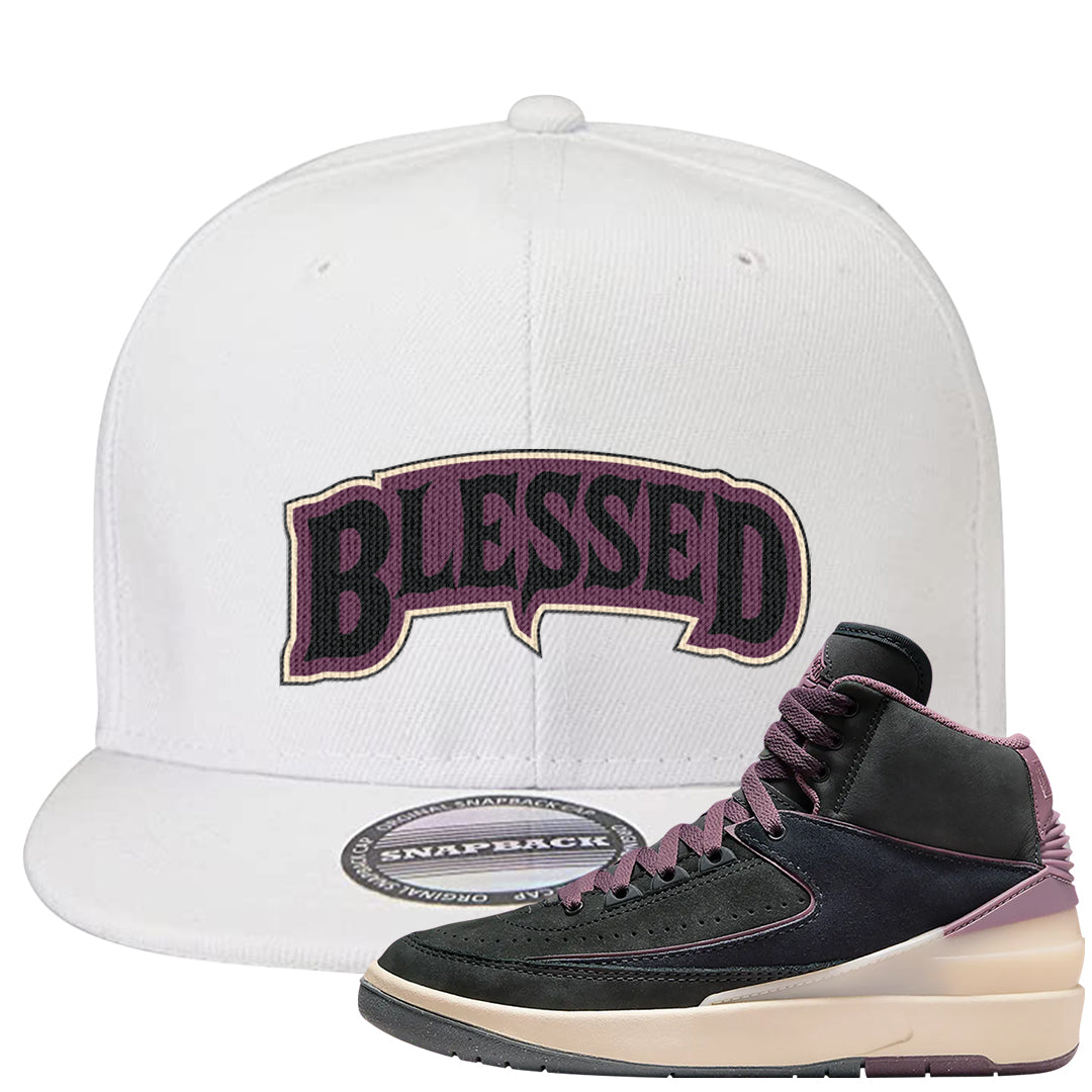 Off Noir 2s Snapback Hat | Blessed Arch, White