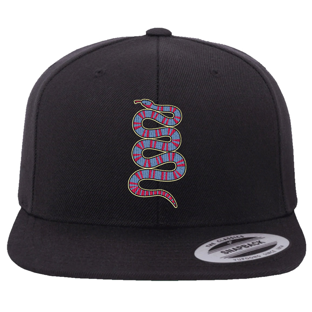 Fadeaway 38s Snapback Hat | Coiled Snake, Black