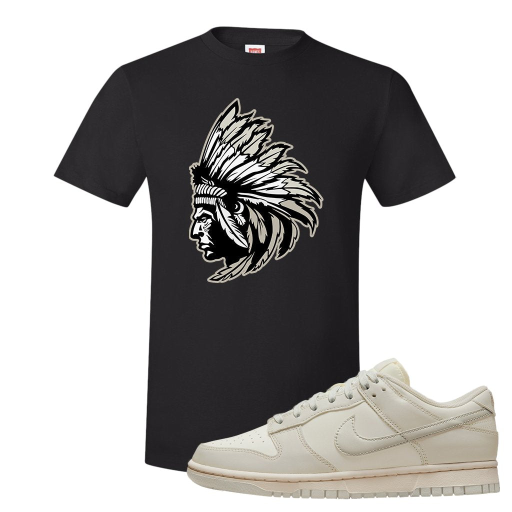 SB Dunk Low Light Bone T Shirt | Indian Chief, Black