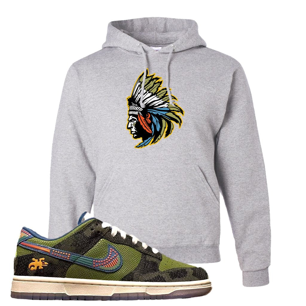 Siempre Familia Low Dunks Hoodie | Indian Chief, Ash